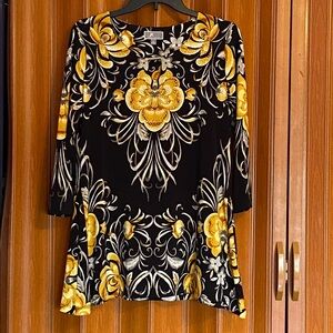 JM Collection Black and Yellow Floral 3/4 Sleeve Top Size M